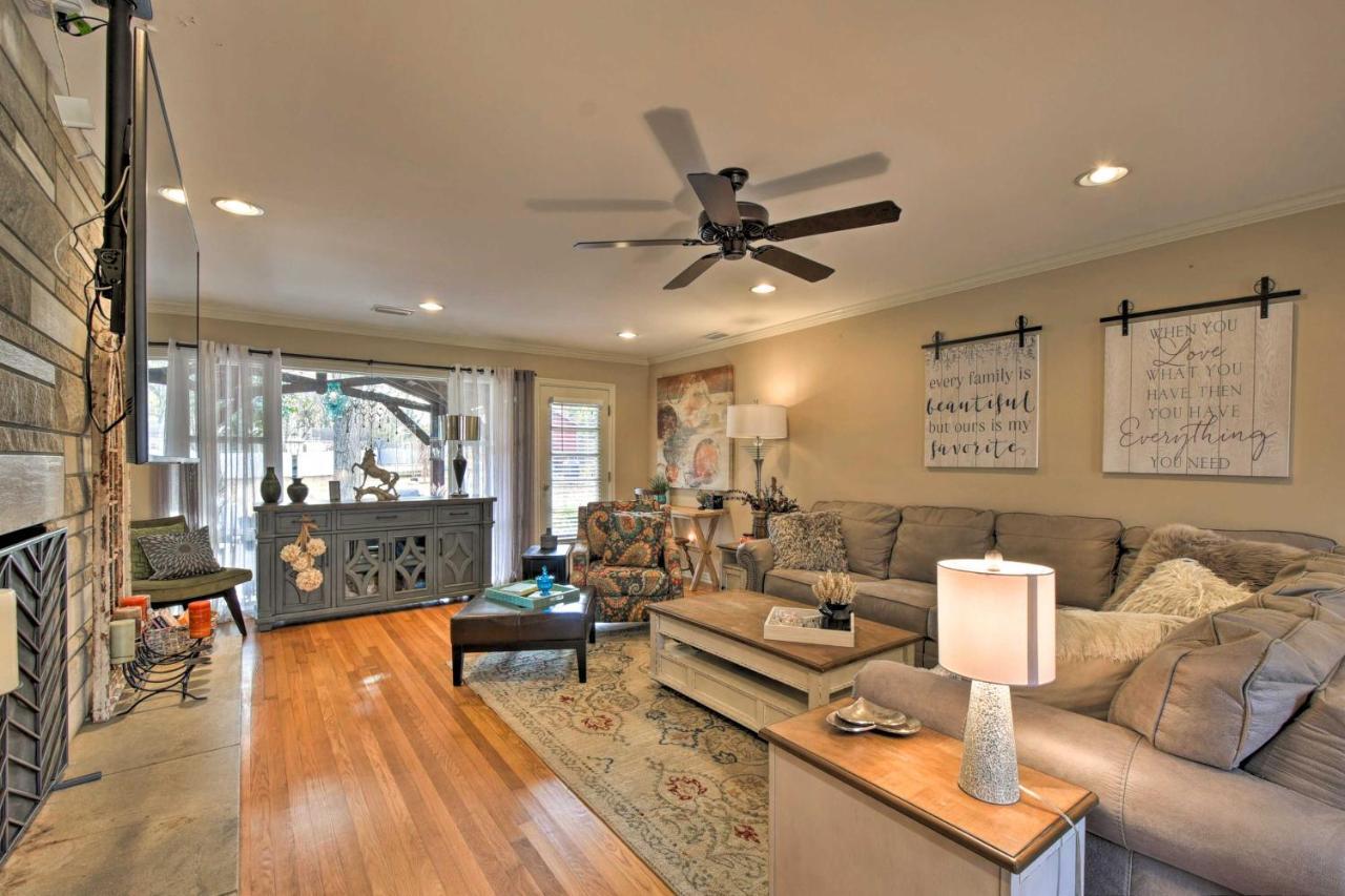 Charming Florence Getaway With Fireplace And Grill! ภายนอก รูปภาพ